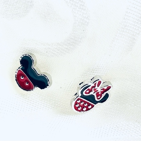 NWOT Disney Mismatch Earrings - Mickey and Minnie Mouse - Picture 3 of 7